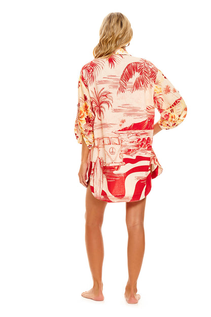 Chrissy T-Shirt Oversized Shaka Agua Bendita
