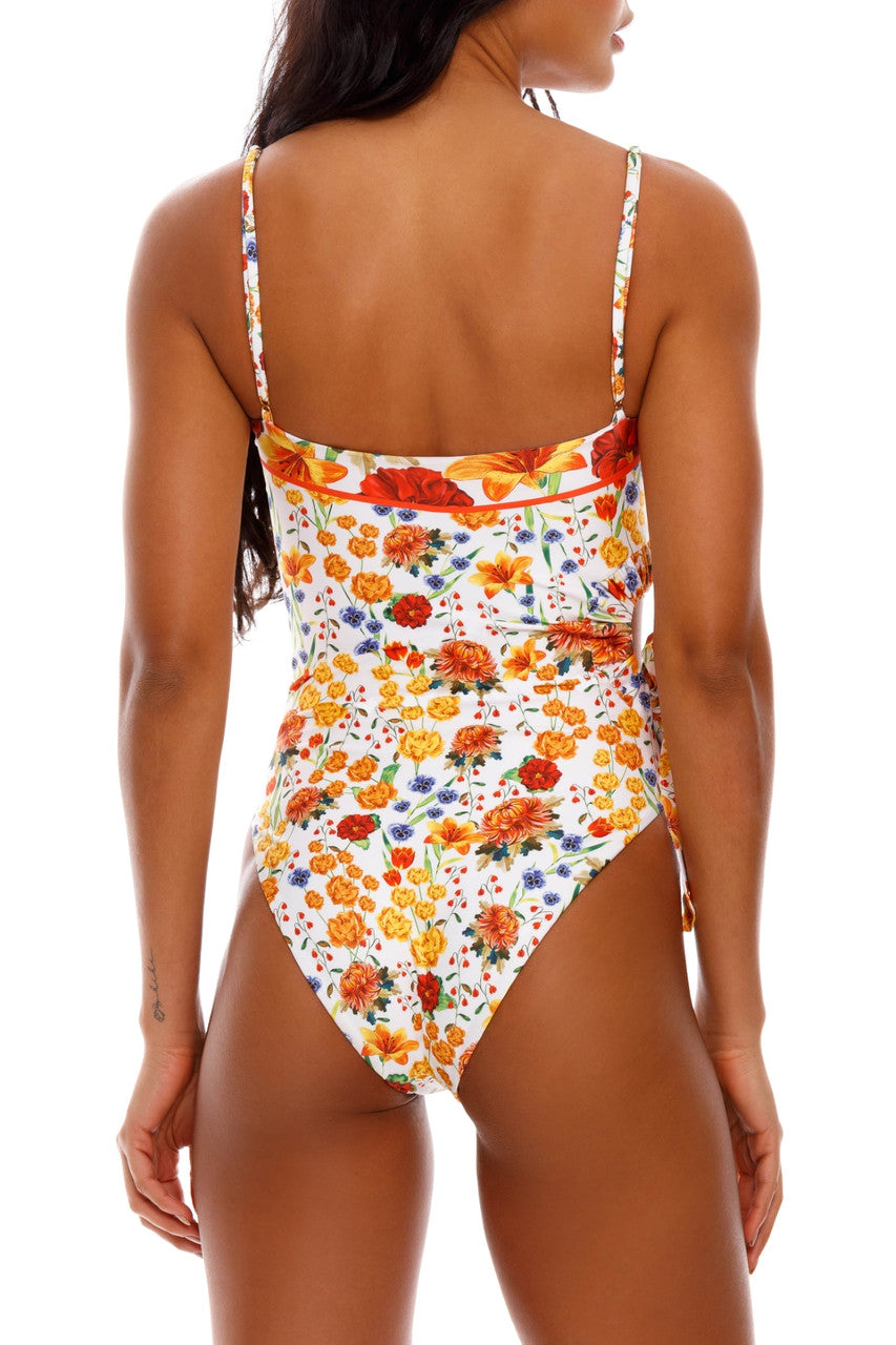 Esme One Piece Bouk Agua Bendita